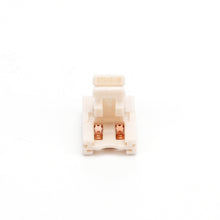 Load image into Gallery viewer, Flexible Light Strip Direct Connect Clamp (strip - to - strip) For 8mm, 2 - Pin, Non - Waterproof - LEDMyPlace